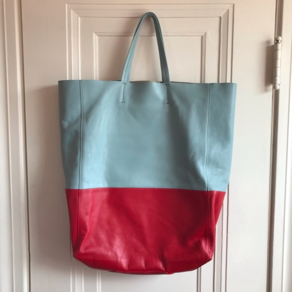 Celine Phoebe Philo Bicolor Vertical Cabas Tote - Picture 7 of 7